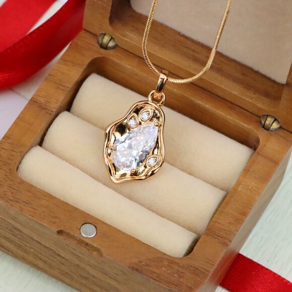 "Elegant White Teardrop Pendant in Gold Plated Artistic Frame, XPPT1731 - Picture 7 of 13